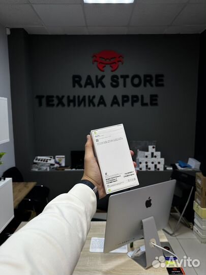 iPhone 15 Pro, 256 ГБ