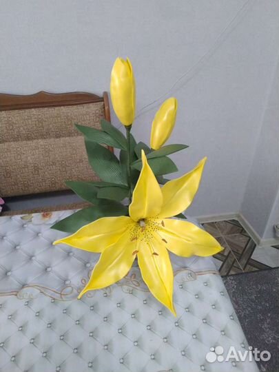 Декоративный настольный светильник ручной работы