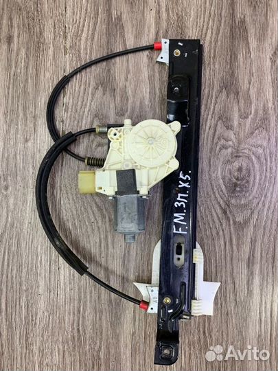 Стеклоподъемник задний правый Ford Mondeo хетчбэк