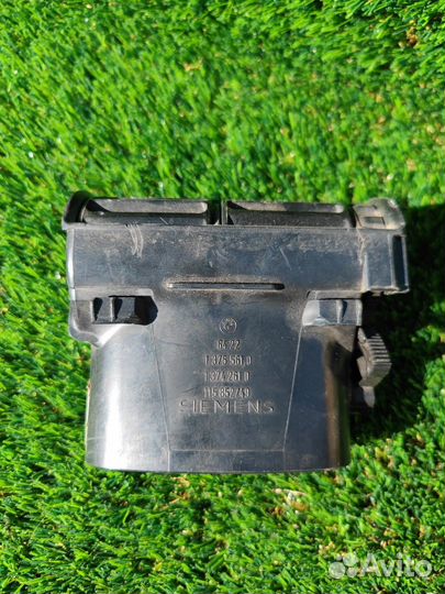 Воздуховод задний е32