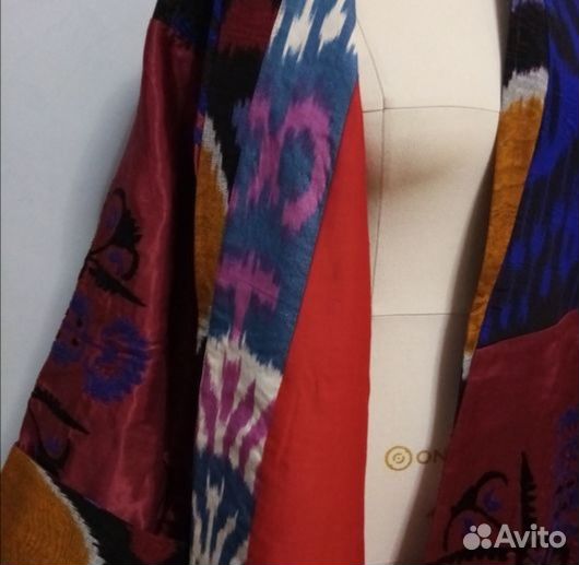 Узбекский халат из сюзане и иката. Кимоно