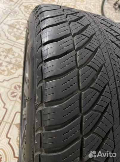 Goodyear UltraGrip 8 Performance 245/45 R18 V