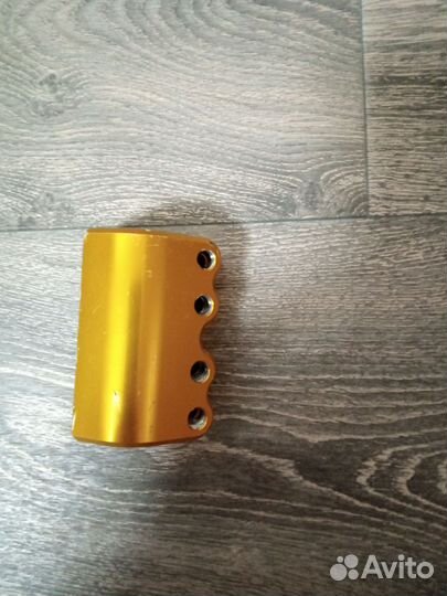 Зажим для трюкового самоката scs