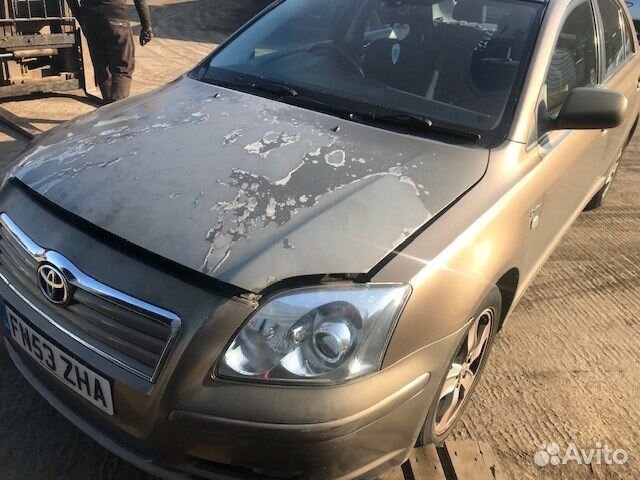 Разбор на запчасти Toyota Avensis 2