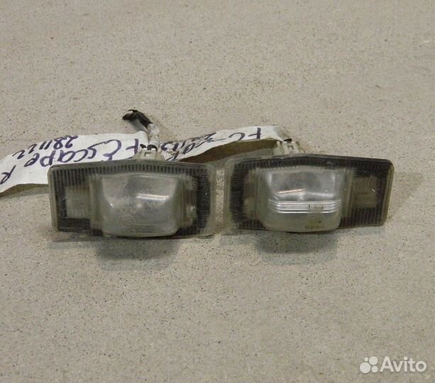 Подсветка номера Ford Escape 1