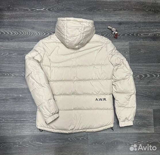 Зимние куртки Nike Nocta