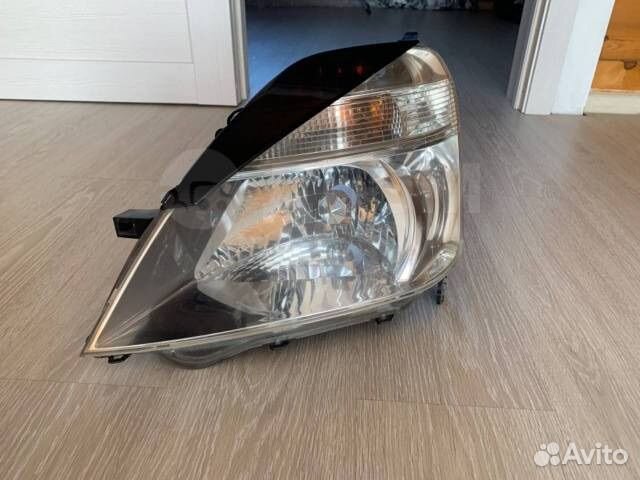 Фара honda stream