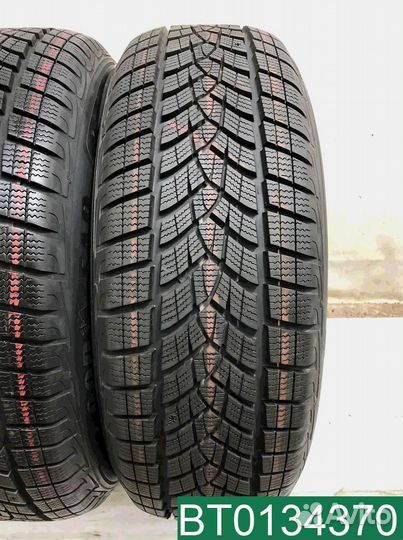 Goodyear UltraGrip Performance+ 225/60 R18 104V