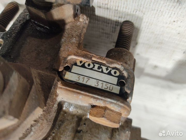 1313871 Клапан ускорительный