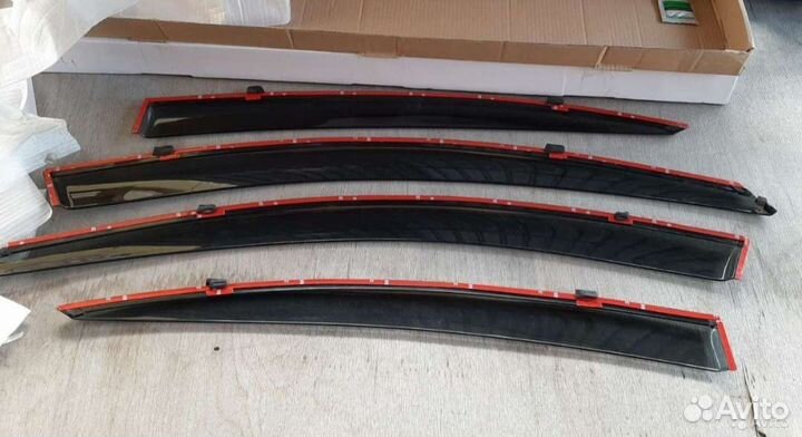 Дефлекторы / ветровики на все модели авто