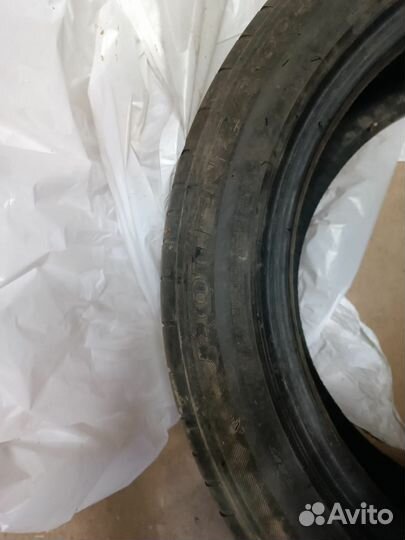 Pirelli P Zero Nero 225/50 R17 99V