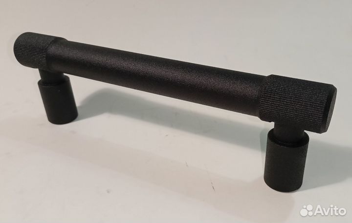 Ручка-скоба стальная. Модель 18