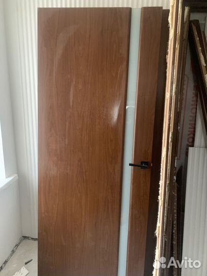 Межкомнатные двери бу с коробкой 3 штуки