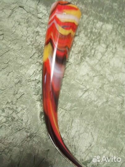 Рога из цветного стекла