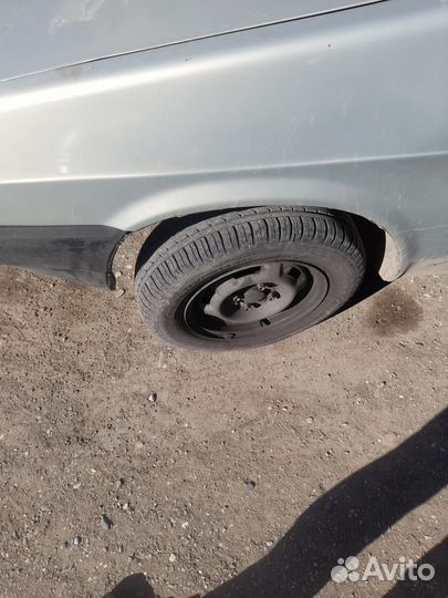 ВАЗ 21099 1.5 МТ, 2003, битый, 400 000 км