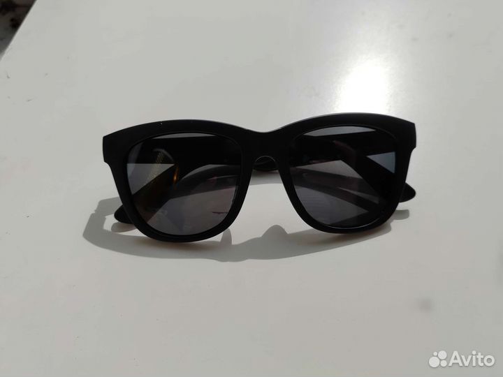 Солнцезащитные очки для мальчика