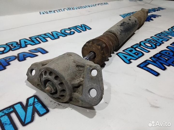 Амортизатор задний Skoda Superb 2 3C0513049BN Отличное состояние