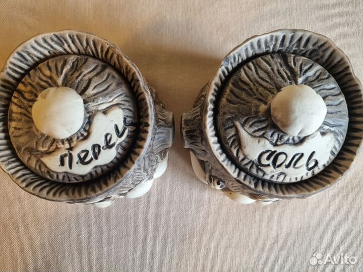 Солонка и перечница 