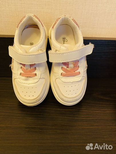 Продам кеды на девочку