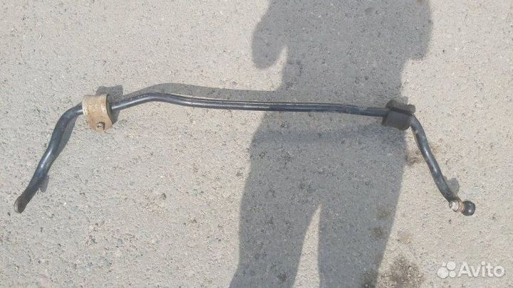 Стабилизатор передний Bmw 525I E60 N52B25AF 2006