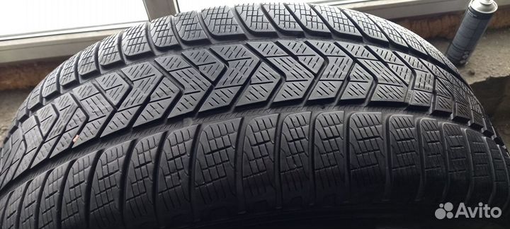 Pirelli Scorpion Winter 255/55 R20 110V