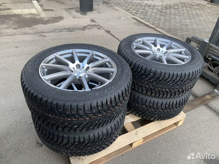 Зимние колеса Mercedes G63 R20 AMG Nokian Hakka 9