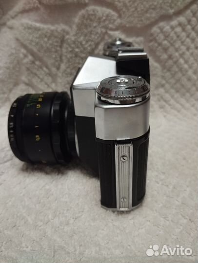 Пленочный фотоаппарат Зенит Е