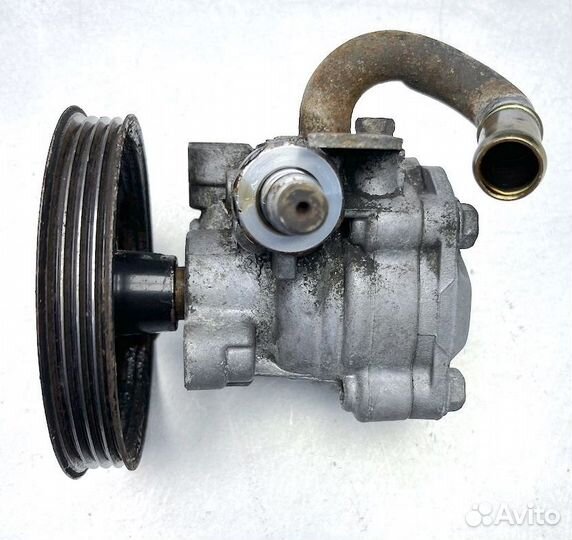 Мицубиси L400 Насос гур