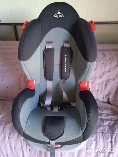 Продам автомобильное детское кресло 9-25 кг