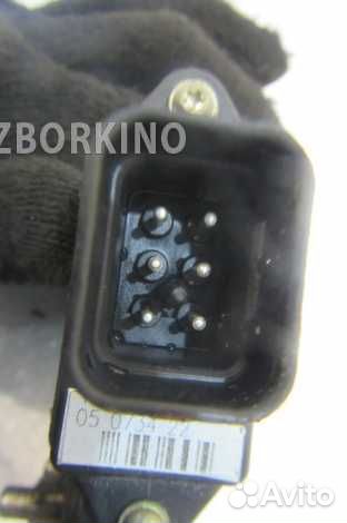 Моторчик переднего правого стеклоподъемника 620701