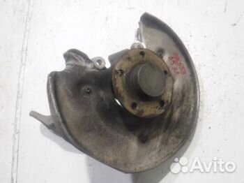 Кулак задний левый Ауди A5 8T