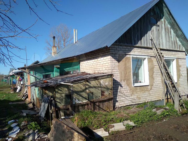 Дом 42,6 м² на участке 8 сот.