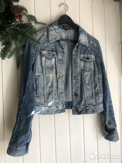 Джинсовая куртка женская