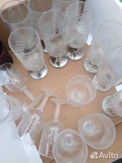 Хрусталь рюмки на ножке