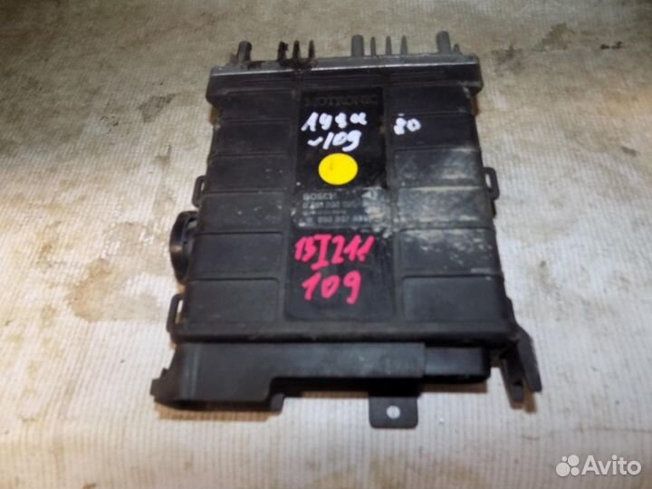 Блок управления двигателем 80/90 B3 1986-1991