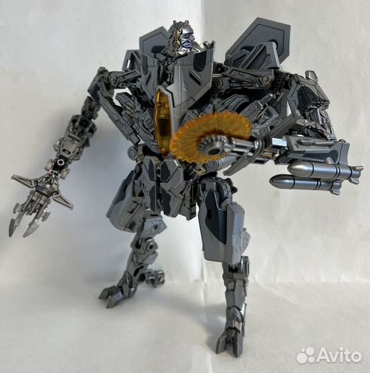 Трансформер игрушка starscream
