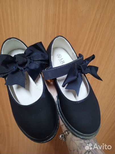 Туфли для девочки 27