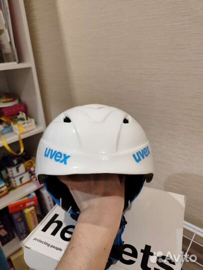 Детский горнолыжный шлем Uvex
