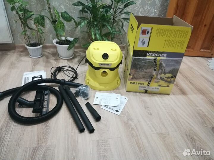 Пылесос промышленный Karcher wd2 новый