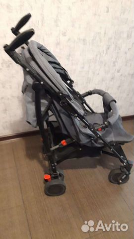 Прогулочная коляска трость
