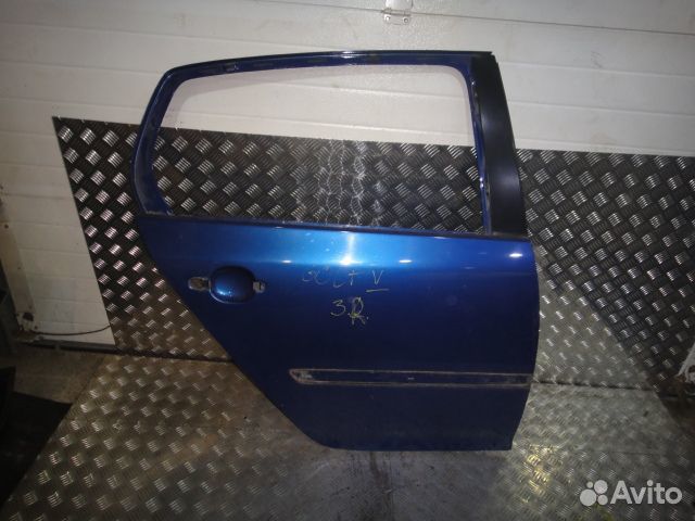 Дверь Golf 5 (03-09) зад R б\у (арт. 1K6833106J)
