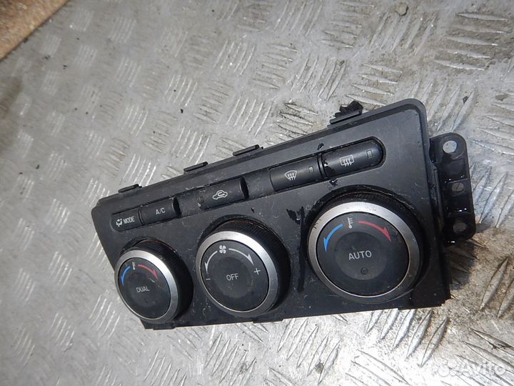 Блок управления климатической установкой, Mazda (М