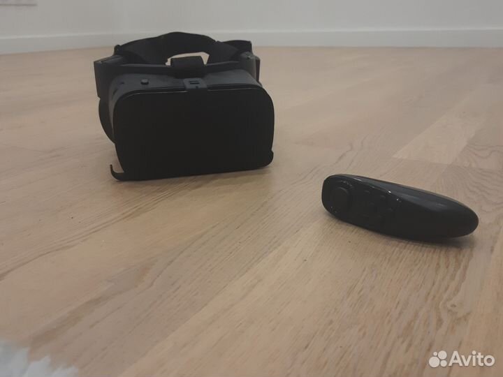 Очки виртуальной реальности для телефона