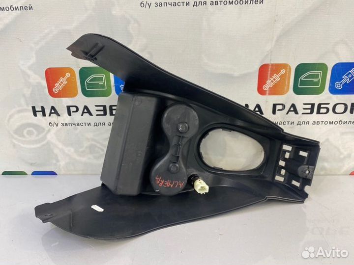 Консоль между сидений Nissan Almera G15 K4M 2014