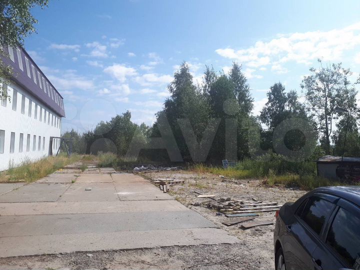 Дом 1500 м² на участке 30 сот.