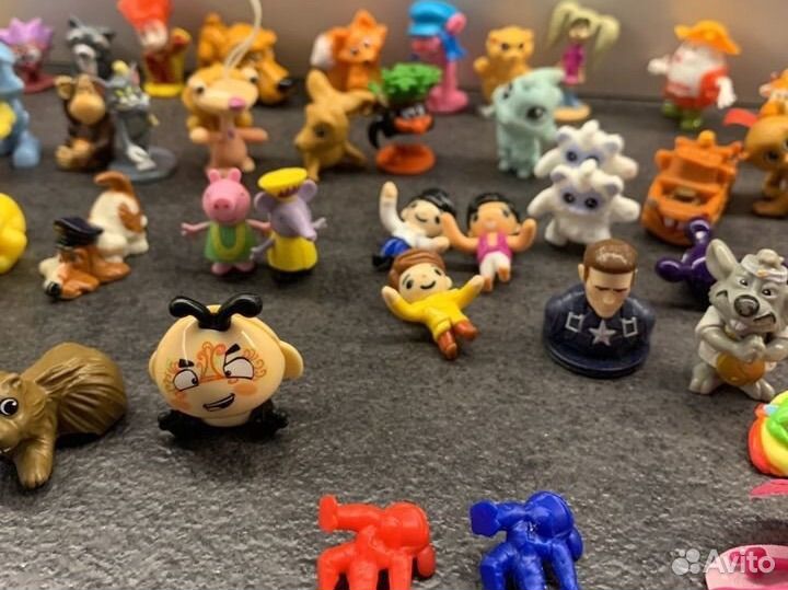 Игрушки из киндера, фигурки