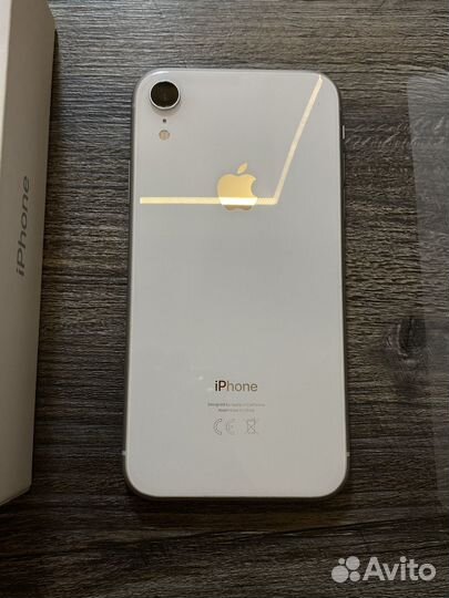 iPhone Xr, 64 ГБ