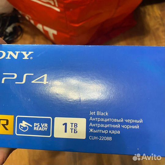 Обмен / продажа Sony Playstation 4 slim на 1000 GB