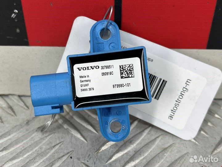 Датчик удара для Volvo C30 1 30798511