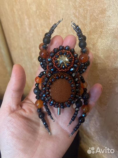 Брошь паук ручной работы